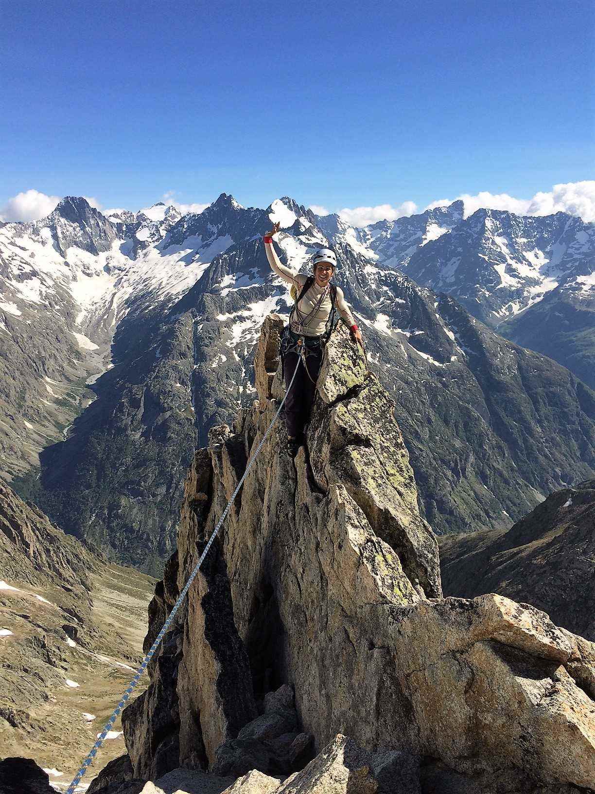 En la cumbre de la Aguja Dibona